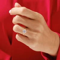 /public/photos/live/6-Prong Round Engagement Ring-1098 (5).webp